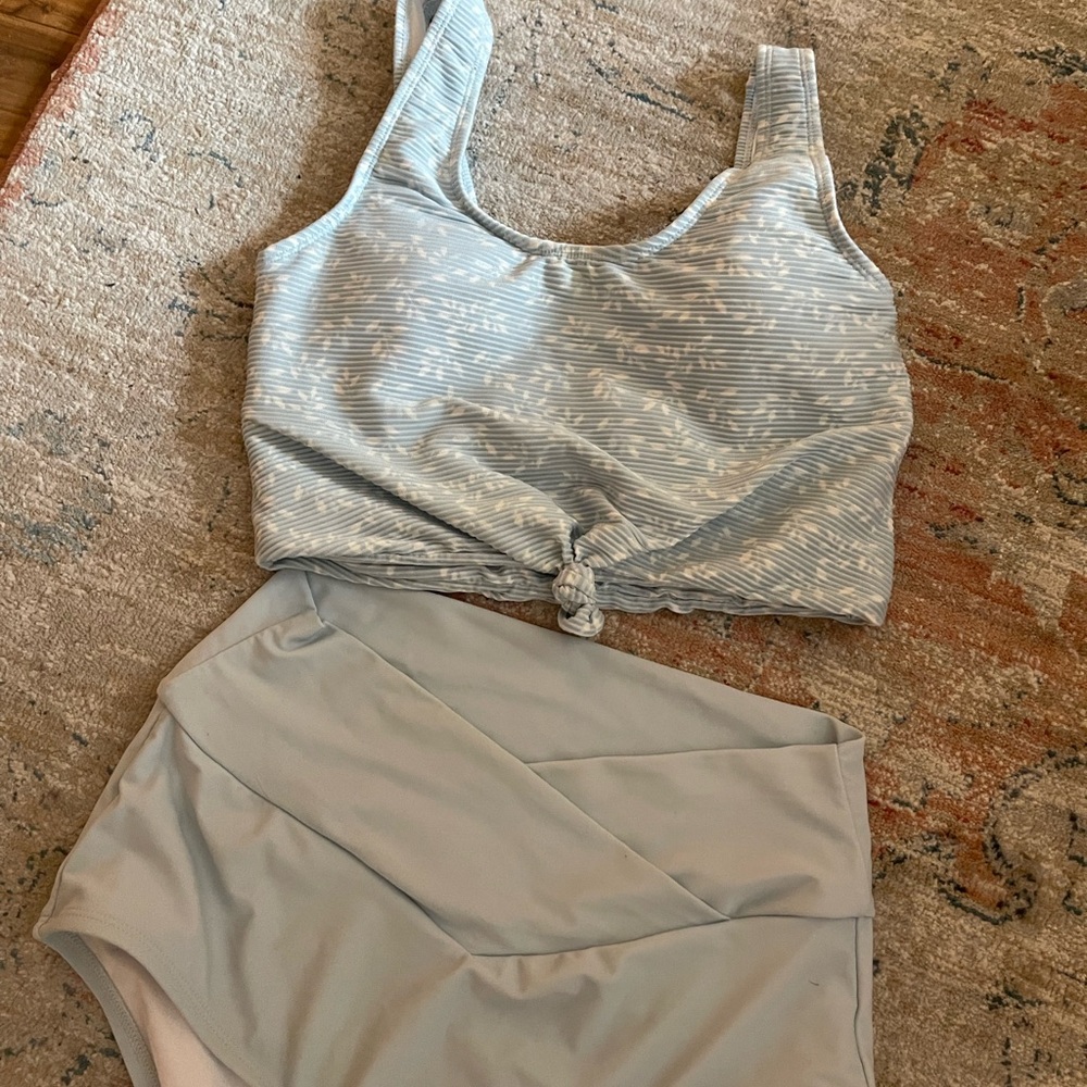 Coral reef swim